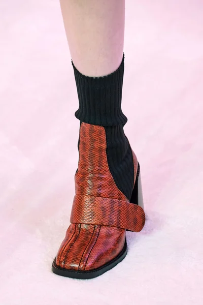 Look 34